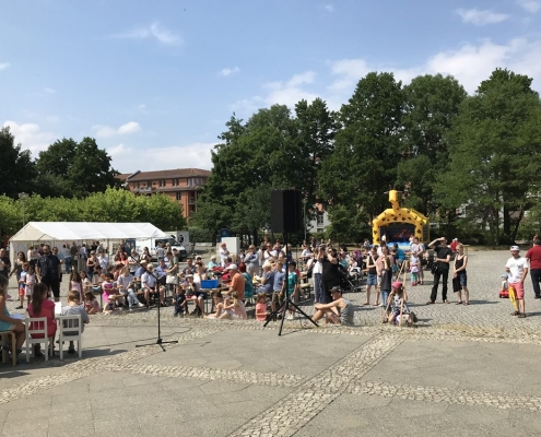 Neighborhood party in Kirchsteigfeld in Potsdam