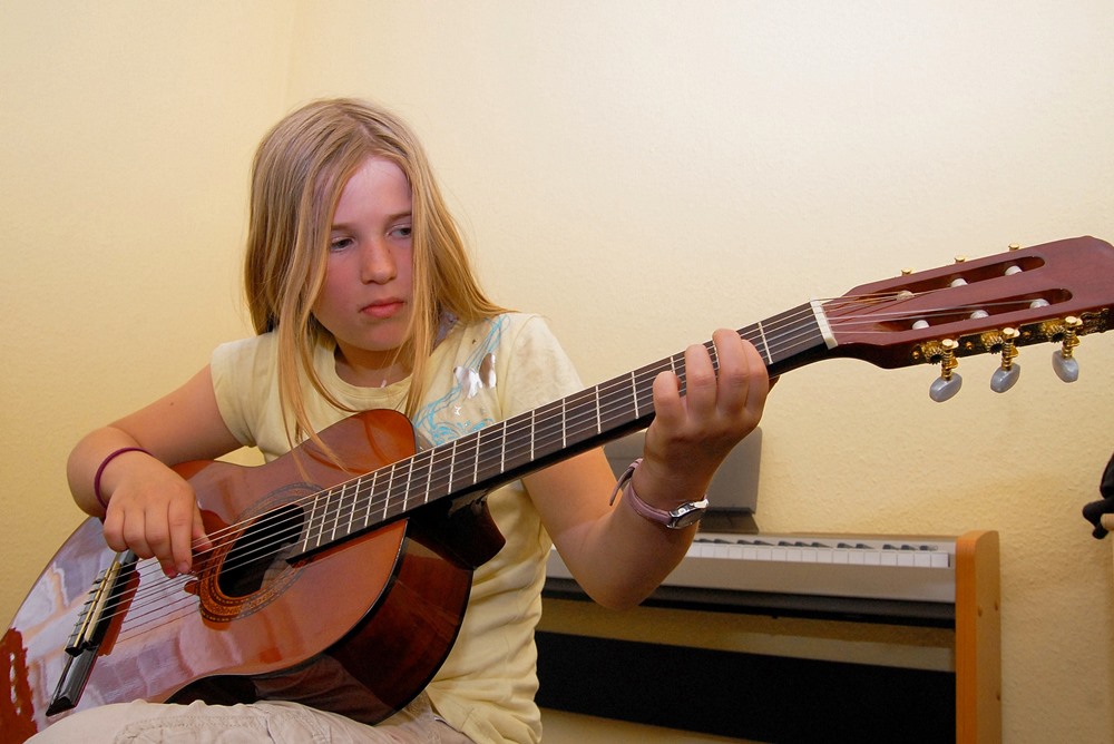 Guitar lessons