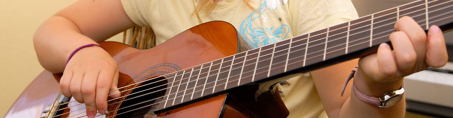 Learn Guitar, Guitar lessons