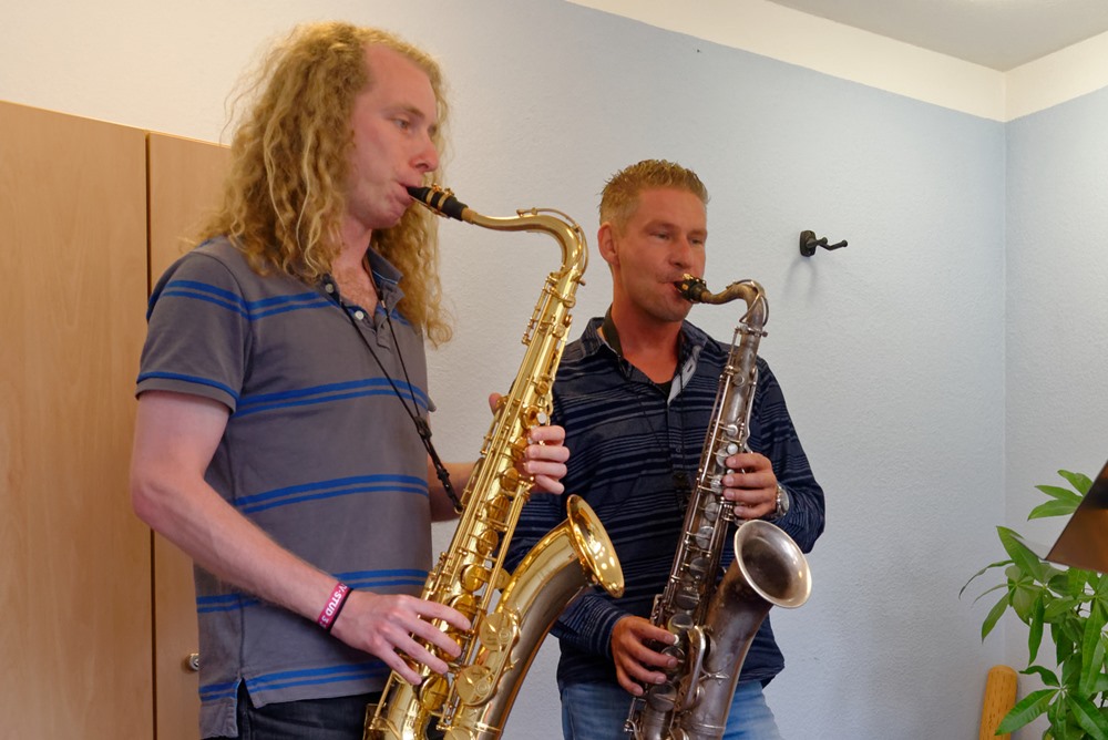 Learn to play saxophone, saxophon lessons