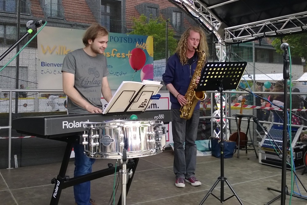 Learn to play saxophone, saxophon lessons