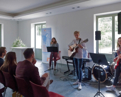 Auftritt der Musikschule Behm • Bertheau & Morgenstern beim Frühjahrsempfang des Marburger Bunds Berlin/Brandenburg